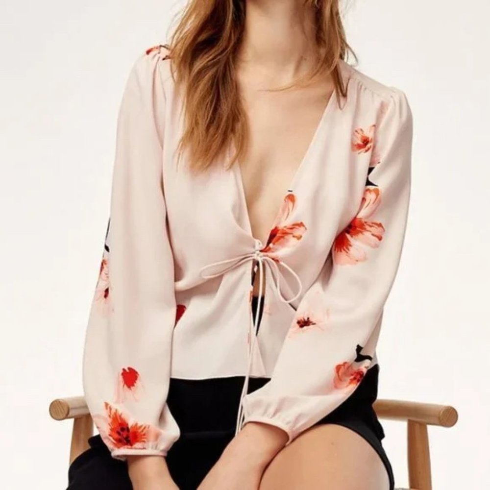 Aritzia Tops | Wilfred Tia Blouse, Tie Front in Floral